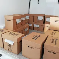  Zabojčki doma pridelane ekološke hrane