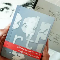 Izbor Kosovelovih misli Odprto.02 je v teh dneh  moč naročiti na 
facebook strani društva Konstruktivist. 