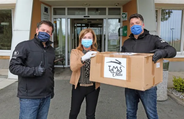 Dru&scaron;tvo Tomos s humanitarno akcijo