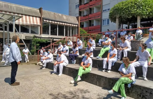 V Novi Gorici še niso  imeli okužb, a so, podobno kot drugod, preobremenjeni in zato izgoreli.  