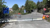 Pred dnevi so koprski kriminalisti na nekdanjem mejnem prehodu 
Barbara ustavili Italijana, ki sta se  z mopedom in zalogo prepovedanih drog že vračala proti domu. 