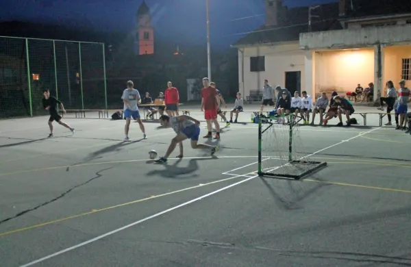 Tradicionalni majski turnir trojk bo letos v Dornberku  šele septembra.