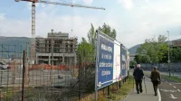 Ob Cedri na Majskih poljanah pospešeno raste tudi stolpnica Tisa, 
v kateri je prodanih že okrog 40 od 73 stanovanj.