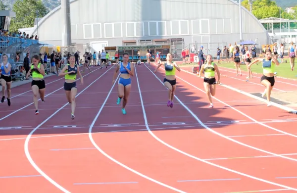 Novogoriški stadion naj bi  konec junija gostil državni prvenstvi za mlajše mladince in mlajše člane.