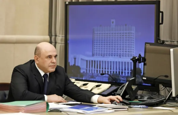 Ruski premier Mihail Mišustin je danes sporočil, da je okužen z 
novim koronavirusom. 