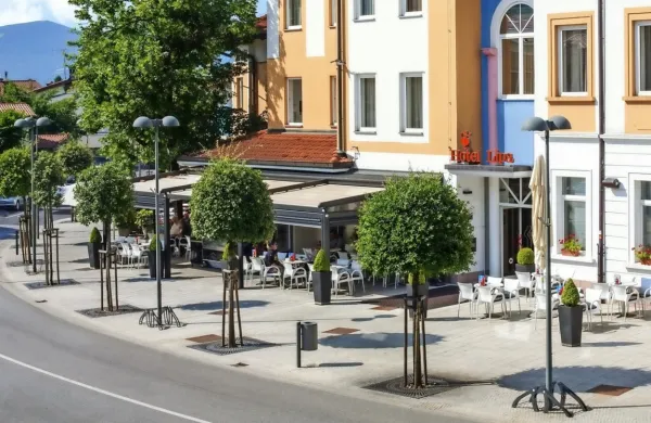  Teraso  Bistroja Lipa v Šempetru pri Gorici bodo odprli jutri.