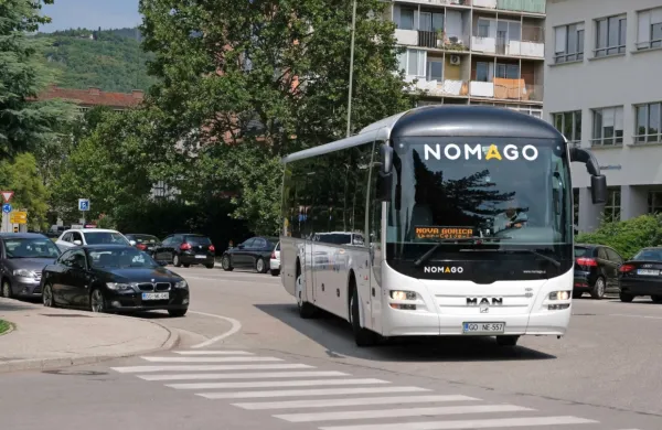 Avtobusni potni&scaron;ki promet je znova stekel