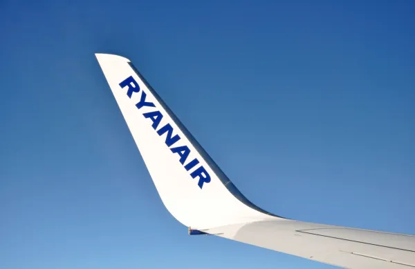 Ryanair bo z julijem ponovno vzpostavil 40 odstotkov letov