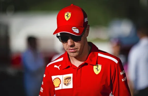 Nemški dirkač formule 1 Sebastian Vettel bo po koncu te sezone 
zapustil Ferrari.