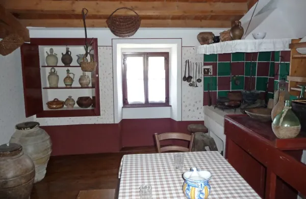 Muzej solinarstva ostaja zaprt za nedoločen čas, saj ga okoljsko 
ministrstvo  do nadaljnjega ne more sofinancirati.