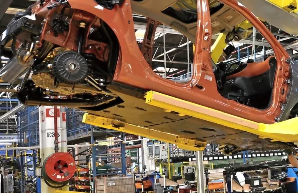 Slovenska avtomobilska industrija je pred dnevi opozorila, da se 
je zaradi pandemije koronavirusa znašla v najhujši krizi doslej.
