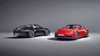 Morda najbolj vsestranski Porsche 911 targa na naše ceste pripelje konec poletja za ceno, ki zaradi visokih davkov ne bo nižja od 
120.000  evrov. 