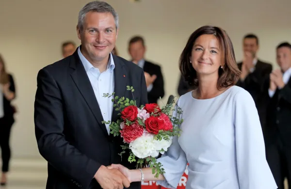 Dejan Židan je vodenje Socialnih demokratov predal Tanji Fajon. 