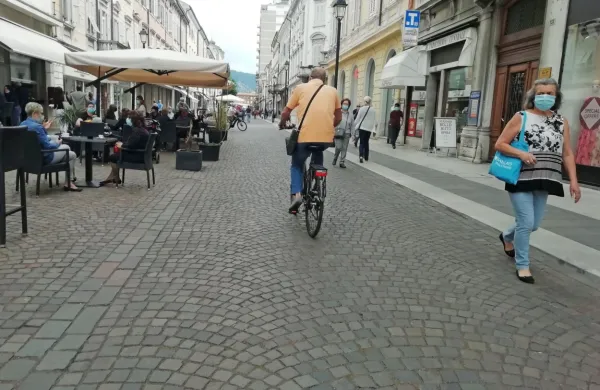 Korzo se počasi vrača k svoji predepidemični podobi. 
