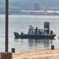 V Izoli avto zapeljal v morje