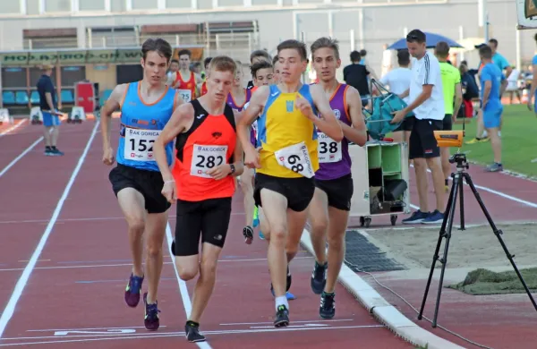 Bovčan Tobi Gaberšček (št. 152) je bil drugi v teku na 1500 metrov.