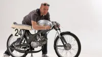 Stevo Vujič obožuje Tomosove motorje. Poudarja, da je Tomos Istri 
in nekdanji Jugoslaviji prinesel veliko več kot le zgodbo o 
dvokolesnikih.
