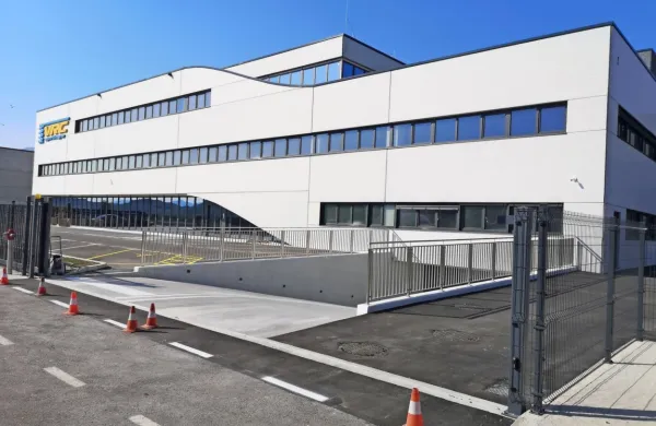 3,5 milijona evrov je vredna naložba v nove prostore družbe VRC, 
kamor naj bi se predvidoma preselili čez 14 dni.