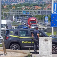 Zastoji na mejnem prehodu &Scaron;kofije