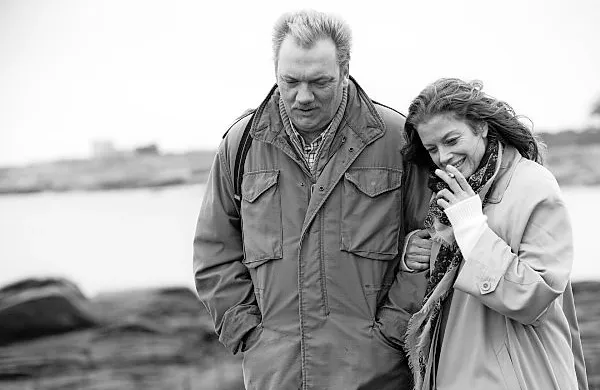 Romy Schneider je upodobila nemška igralka Marie Bäumer.