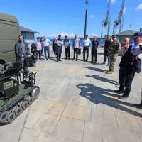 Ob zaključku vaje Preskok 2020 je mornariški divizion izvedel 
pomorski del.