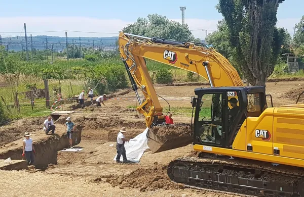Arheologi pričakujejo najdbe vse od paleolitika, bronaste in 
železne dobe ter iz rimskega obdobja.  