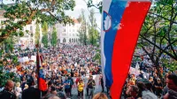 Država, demokracija, dejstva