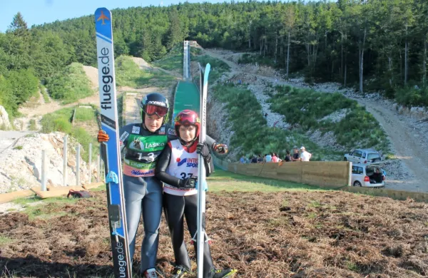 Prvi skoki v primorski Planici
