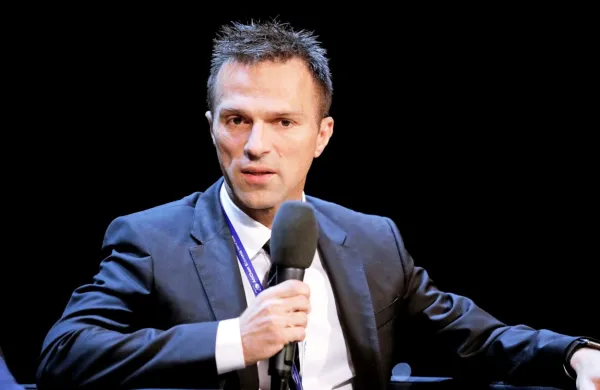 Matej Pirc je odstopil z mesta nadzornika družbe 2TDK.