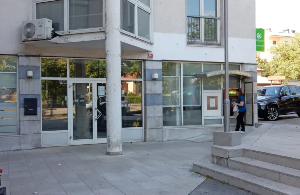 V Sežani so zaprli &scaron;e drugo banko