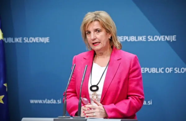 Bojana Beović: “Če bi se razmere poslabšale, bi bil naš predlog, da 
se katerikoli slovenski državljan s Hrvaške ne more vrniti brez 
obvezne karantene.” 