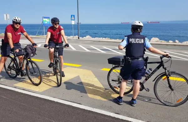 Pod drobnogledom policistov in redarjev bodo obalno območje 
med Koprom in Izolo, Semedelska cesta, Pristaniška ulica, ŠRC 
Bonifika in staro mestno jedro.