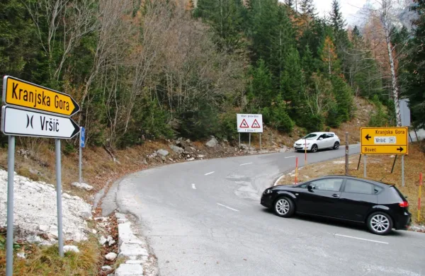 Na Gorenjsko z busom čez Vr&scaron;ič ali Predel