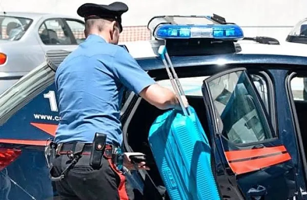 Preplah zaradi kovčka v Trstu