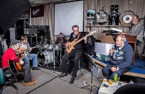 EM&Scaron;O Blues Band drevi odpre 13. Poletne koncerte v Taverni