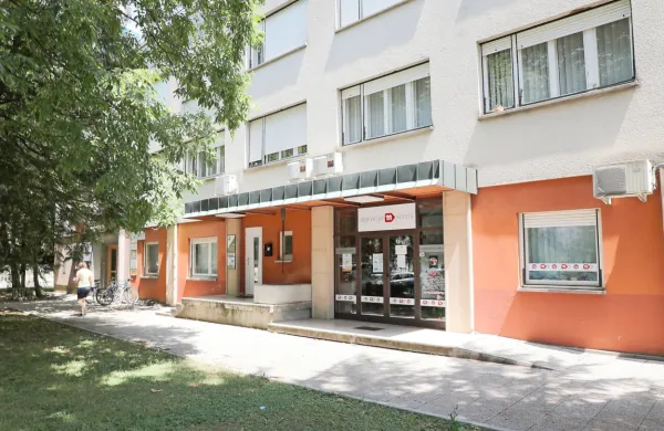 Mestna občina je postala lastnica stavbe na Kidričevi 9,  SD ne ovira 
predaje, bo pa poskusila še na vrhovnem sodišču. 