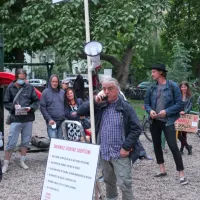 Protestni pohod so zaključili z ustanovitvijo ljudske skup&scaron;čine