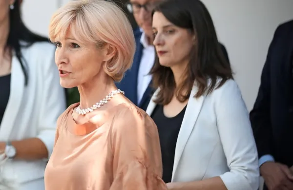 Pravosodna ministrica Lilijana Kozlovič (v ospredju).