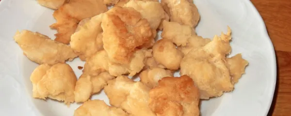 Ocvrti krompirjevi trganci