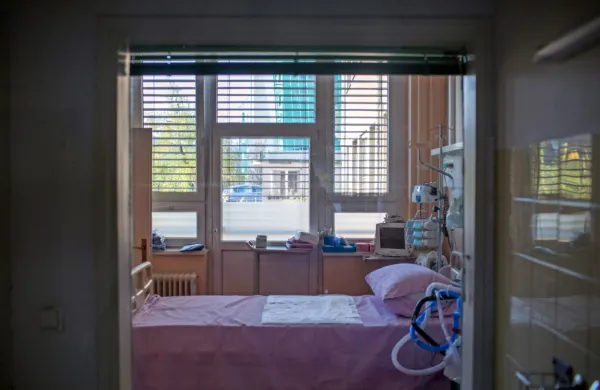 V nedeljo sedem potrjenih okužb z novim koronavirusom, tri na Gori&scaron;kem
