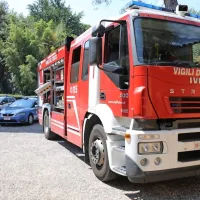 Tragedija v Gorici: zaradi padca v vodnjak umrl dvanajstletnik