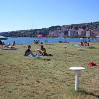 Metropolovo plažo ponovno upravlja piranska občina