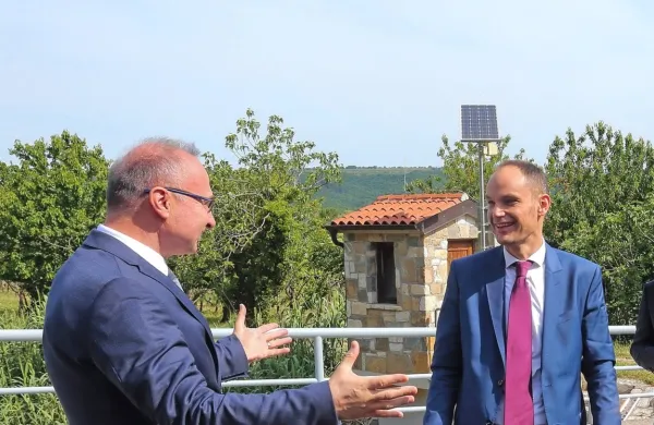 Ministra sta se nazadnje srečala 22. maja na mejnem prehodu 
Dragonja.