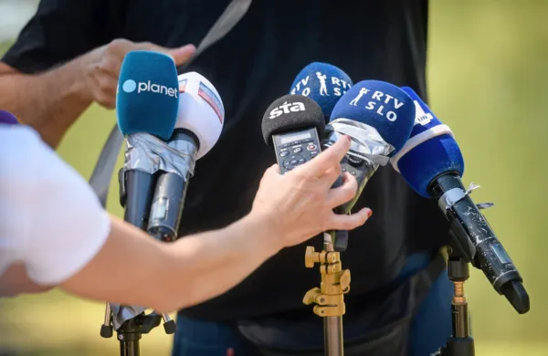 AVK nasprotuje predlogu novele zakona o medijih glede presoje koncentracij na medijskem področju