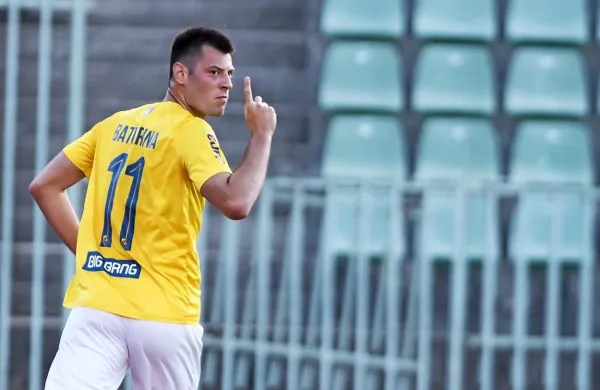 Roka Baturino je Dinamo uveljavil v Sloveniji in ga prodal za več 
kot milijon evrov.