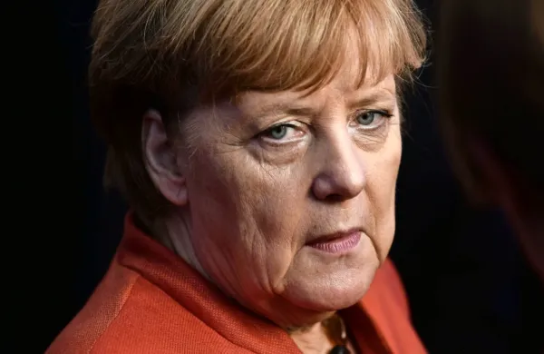 Države članice Evropske unije ne priznavajo izida predsedniških 
volitev v Belorusiji, je po današnjem virtualnem vrhu EU dejala 
nemška kanclerka Angela Merkel. 