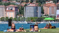 Draga, spakiraj, greva v hotel