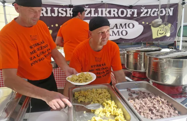Utrinek iz preteklih izdaj