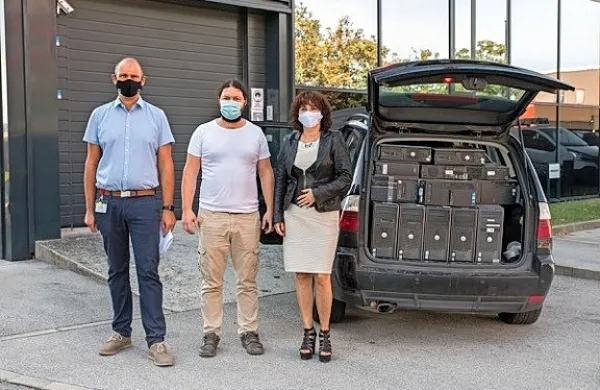 Podjetje Mikrocop je ob začetku novega šolskega leta doniralo 36 
računalniških postaj. 