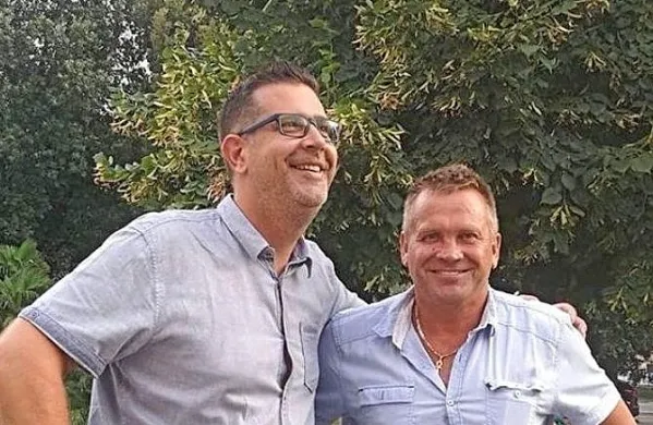 Župan Aleš Bržan (levo) meni, da je delovni prispevek  Roberta 
Šuca v Marjetici ključnega pomena in se ne strinja, da je v podjetju 
dovolj zaposlenih.